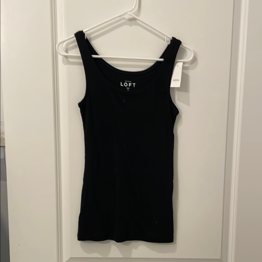 LOFT Black Fitted Sleeveless Tank Top